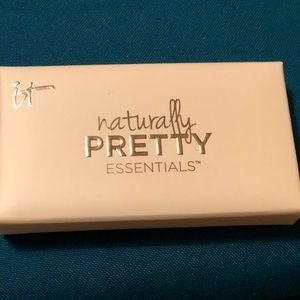 IT Cosmetics Naturally Pretty Eyeshadow Pallette